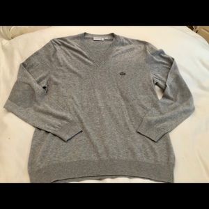 NWOT MEN’S LACOSTE V-NECK SWEATER